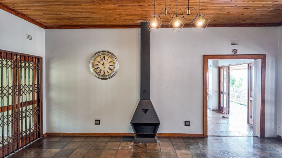 7 Bedroom Property for Sale in Waterkloof A H North West
